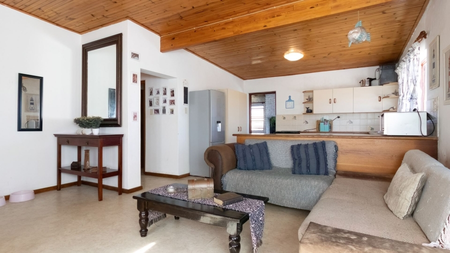 4 Bedroom Property for Sale in Pearly Beach Western Cape